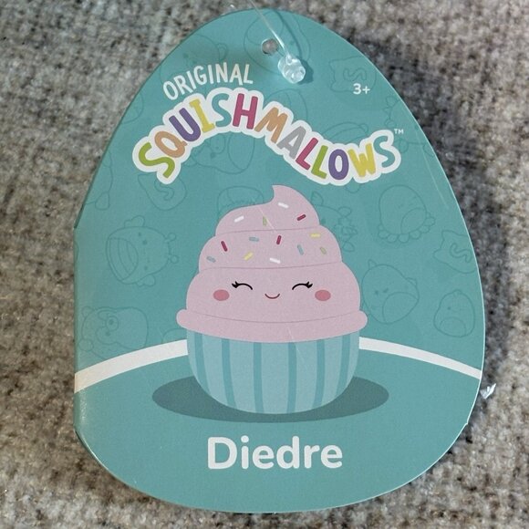 Squishmallows Diedre The Cupcake 14" 2021 Kellytoy Plush Sprinkles Pink - Picture 8 of 9
